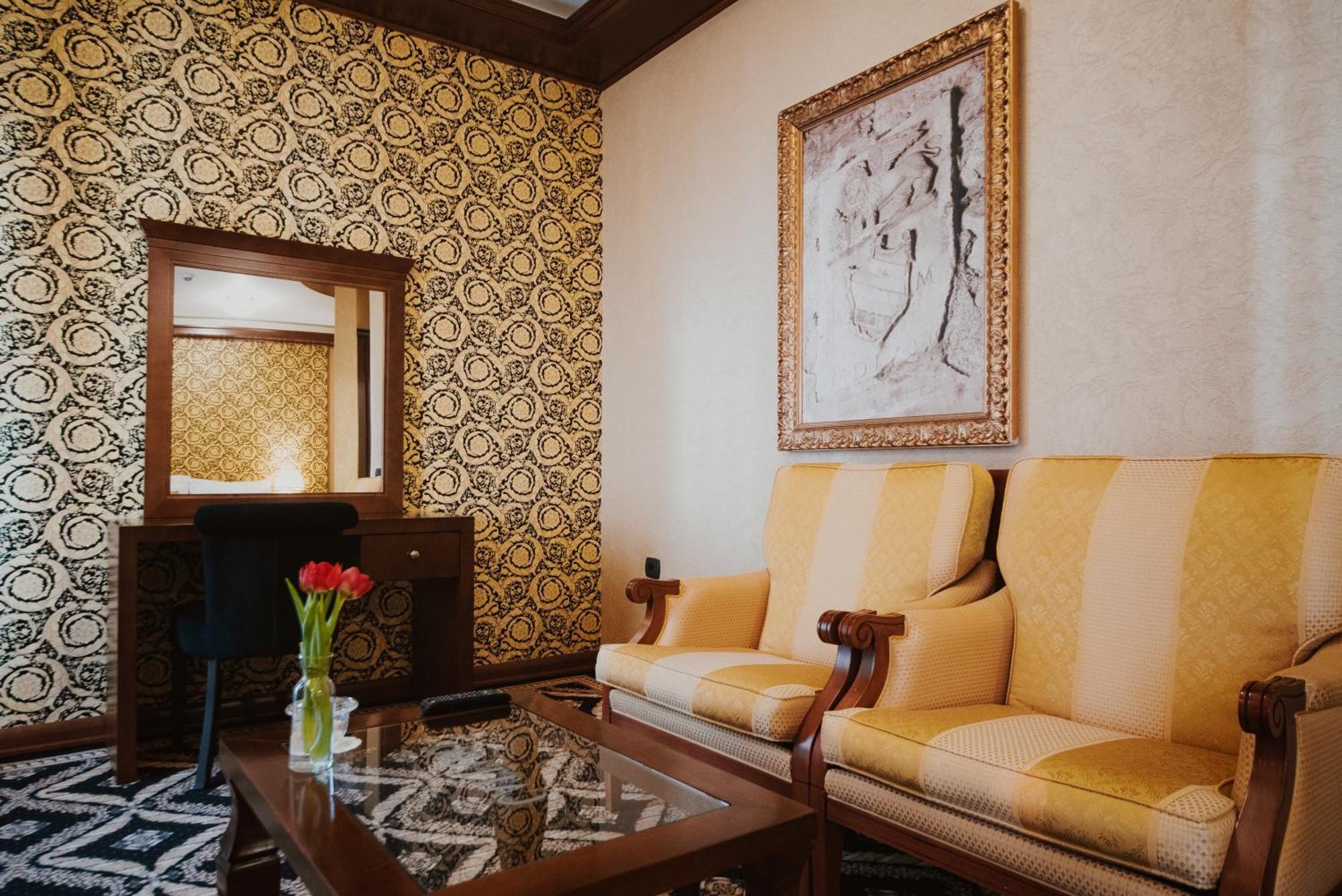 Historic Boutique Hotel Cattaro Exterior foto